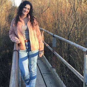 Meet your Posher, Savanna